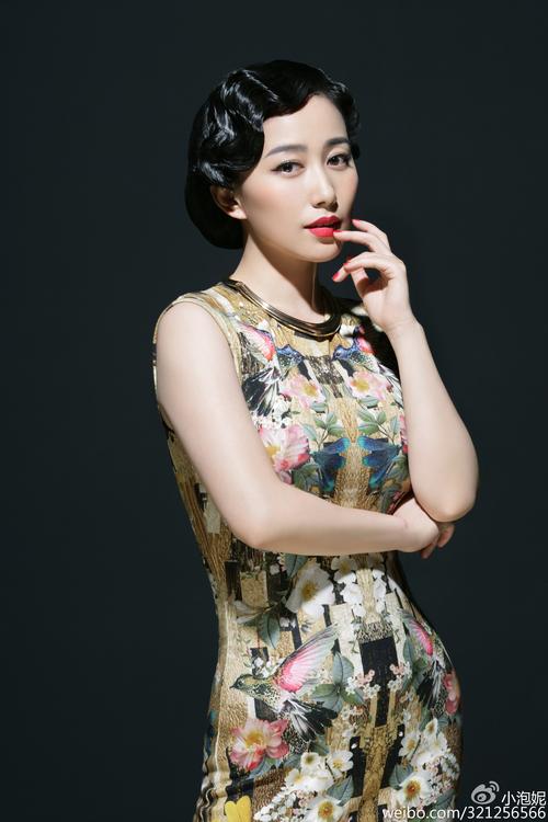 《伞头和他的女人》:张爱兰是丁柳元的又一次最美突破