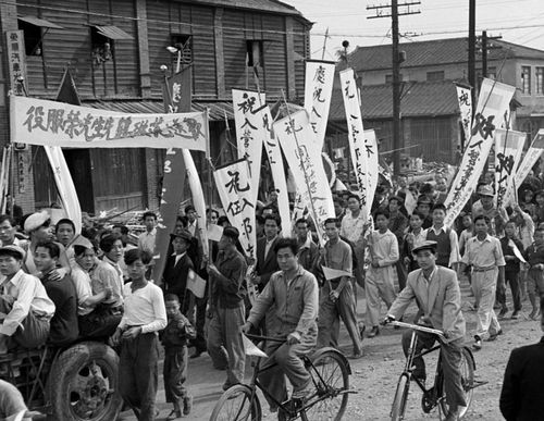 1950年国民党台湾征兵游行造势影像