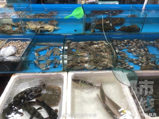 西安一海鲜市场强化常态防控 目前无源自大连的水产品