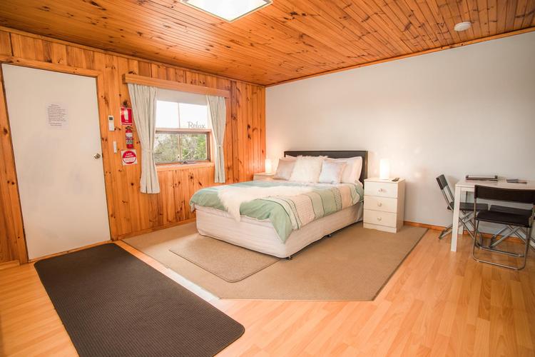 家庭船舱客房 (family cabin)