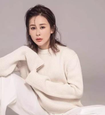 周扬靳东为什么分手演员周扬的老公