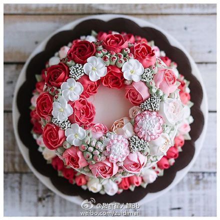 韩国烘焙师做的花圈翻糖蛋糕,人森得一此蛋糕,无憾啊