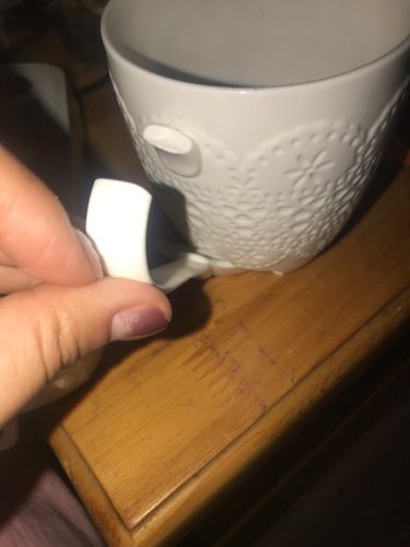 急急急 刚睡醒把杯子摔坏了 预示着什么.