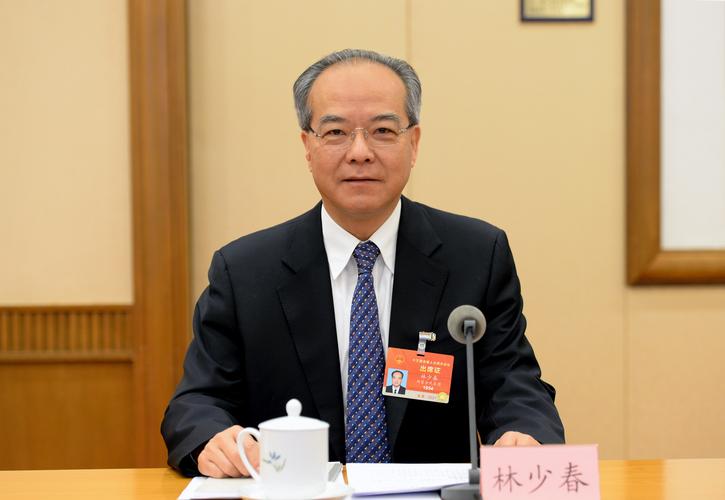 内蒙古自治区党委副书记,政法委书记林少春代表:回应人民群众对检察