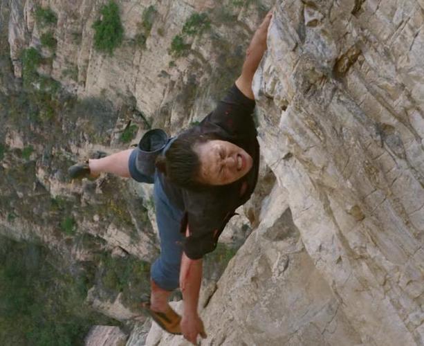 徒手攀岩者意外坠亡,遗言"替我征服它",别再拿无知当无畏了