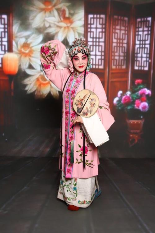 杜丽娘的扮相.