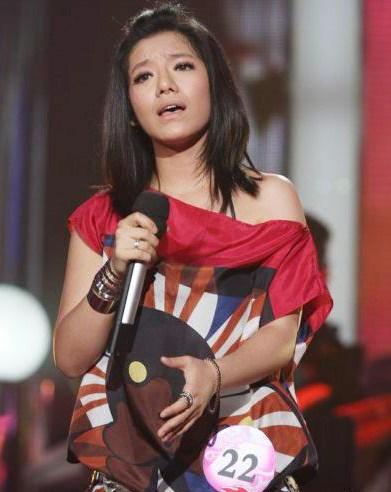 这是江映蓉?网友:诡异到能吓坏小朋友