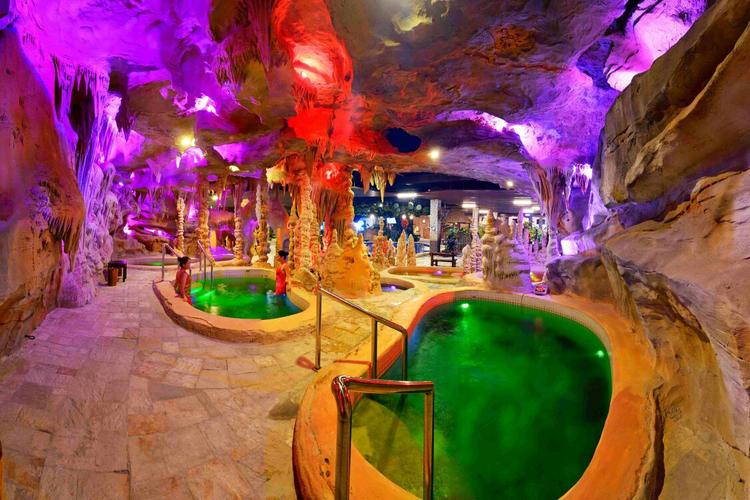 欧乐堡戏水湾艺术养生温泉