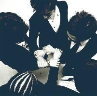 兄弟团男生头像帅气阳光你的生气并不是代表你的在乎