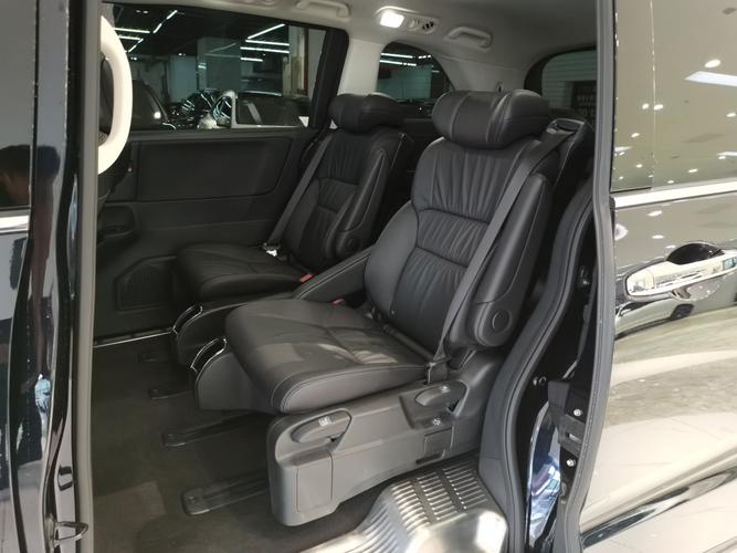 本田奥德赛2021款20l自动7座锐智享版国Ⅵ