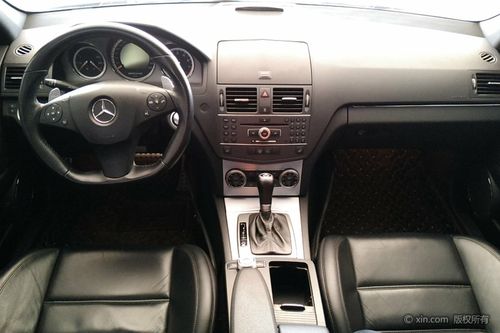 奔驰amg-c级 2010款 6.2 自动 c63动感型增强版