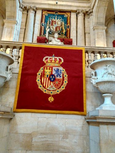 西班牙王国的国徽.