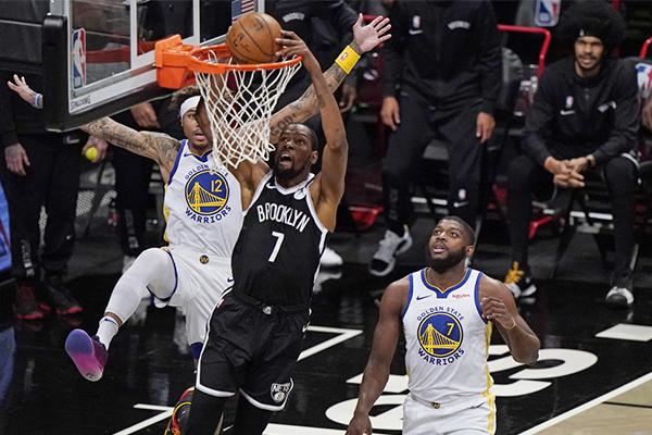 711组合首秀单节27分 乌布雷隔扣杜兰特炸裂全场