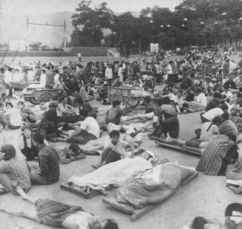 【唐山大地震尸体图片】汶川大地震被禁女死尸图片