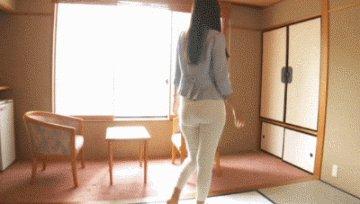 gif出处柜门夹掉连衣裙连衣裙搭配