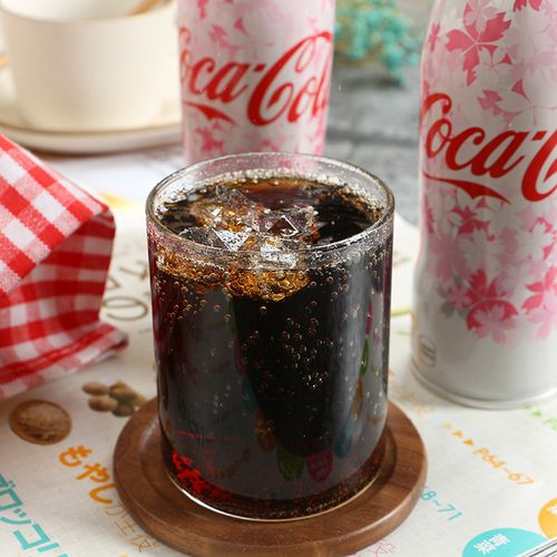 250ml 汽水饮料 cola coca 现货日本可口可乐樱花限定版收藏可乐