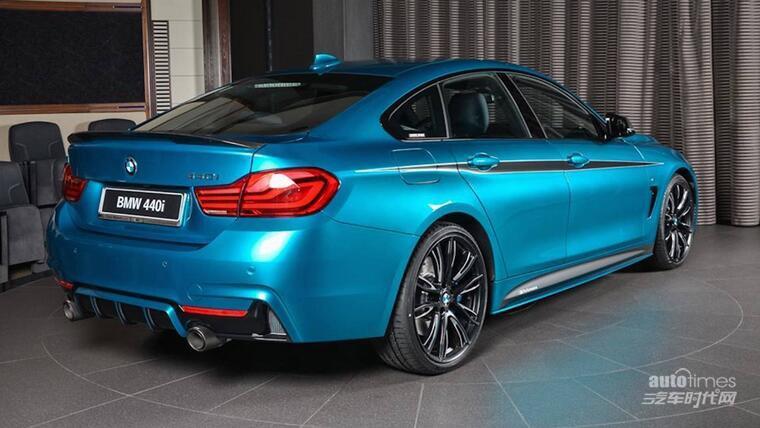 宝马440i定制版官图 标配akrapovic排气