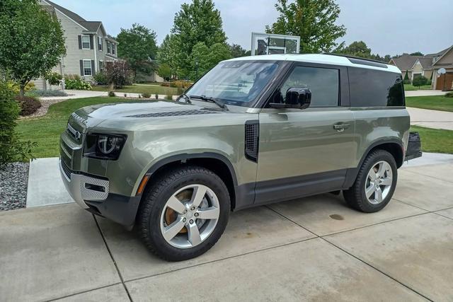 2021路虎卫士90长椅蓝调