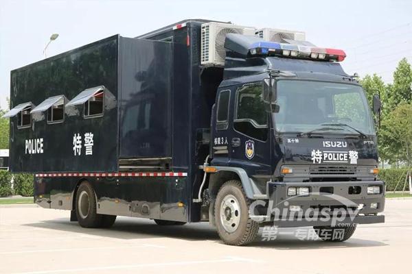 承载光荣使命 5款宇通警用特种车亮相北京_第一专用车
