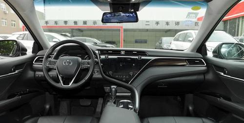 2019款凯美瑞2.0g豪华版,值得买吗?