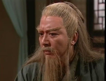 出演"黄药师"成为经典,当时影评人说的最多的就是,骆应钧能将黄药师