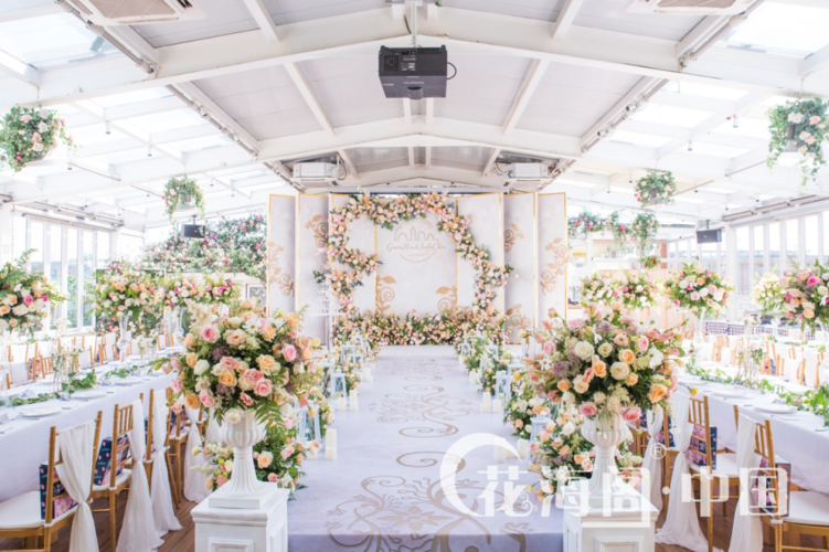 花海阁婚礼策划怎么样花海阁定制主题婚礼现场布置效果图