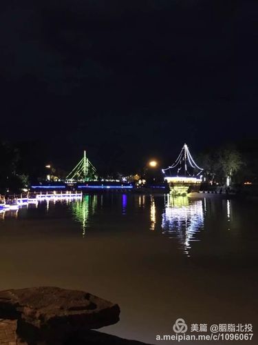 石河子景观河夜景