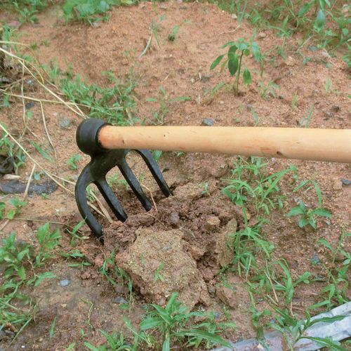 园林工具耕地