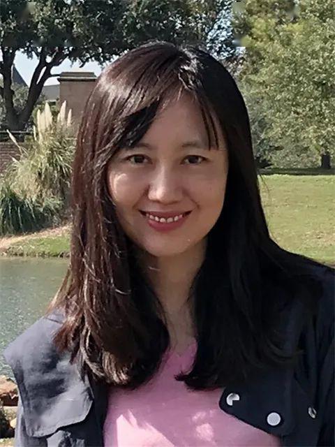 梁静 研究员 博士生导师基础医学院党委委员,生化系党支部书记.