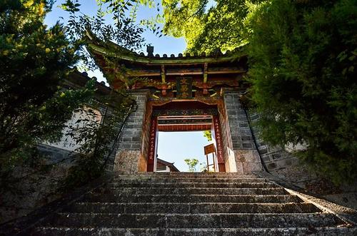 丽江古城的文昌宫估计是整个大研古镇最高的地方了吧?