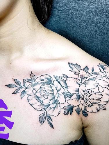 锁骨素花_纹身图案手稿图片_雷叁的纹身作品集