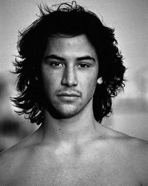 破防了黑客帝国4矩阵重启来袭男神基努里维斯回归含预告片