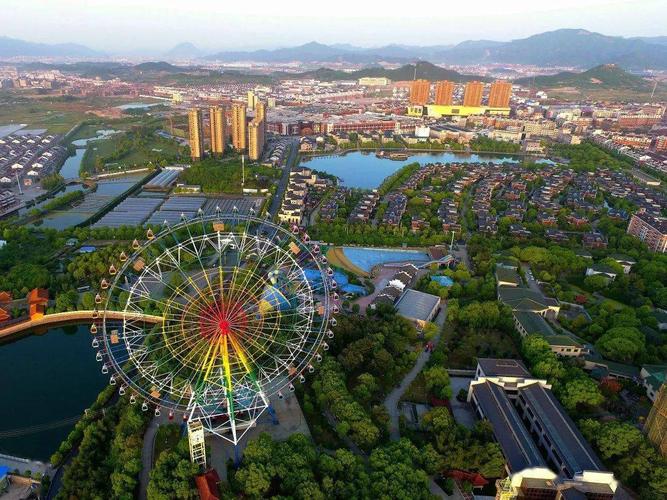 东阳市南马镇花园村村貌