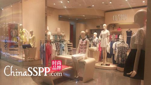 cushow卡秀女装深圳金光华百货专柜店铺形象展示