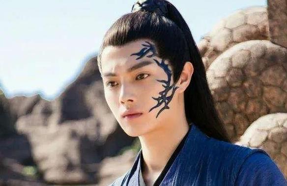 许凯家境如何许凯是深圳本地人吗