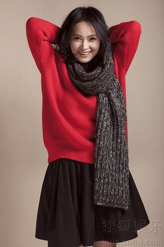 彭婧温暖写真曝光 娴雅气质尽显熟女风范