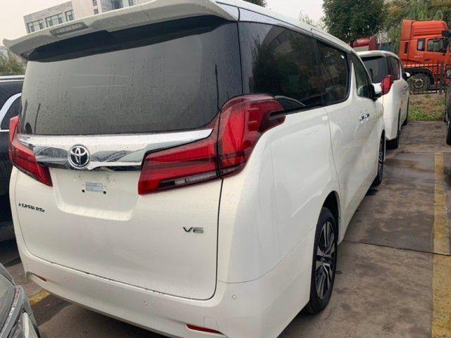 商务车丰田首选埃尔法 3.5v6新款现车