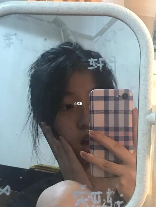 高中生发型分享|鲨鱼夹_鲨鱼夹_发型_高中生_时尚_发型