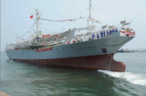 山东省首艘秋刀鱼船出境赴西北太平洋公海作业
