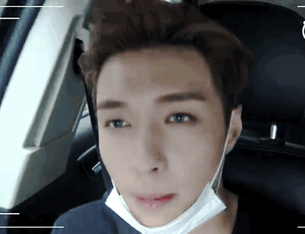 张艺兴gif眨眼睛gif帅气gif表情包gif男神gif