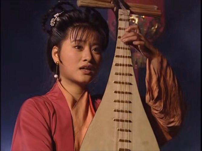 而且张督监还给武松介绍了一个侍女玉兰作为妻室,武松虽说没有立即