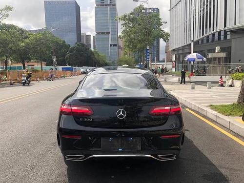 来一台稀有货奔驰e300双门轿跑