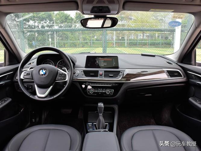 宝马1系价格及图片华晨宝马118i价格及图片