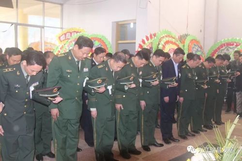 马剑明介绍革命烈士鲁信的生平事迹江西省消防总队副总队长万德庭宣读