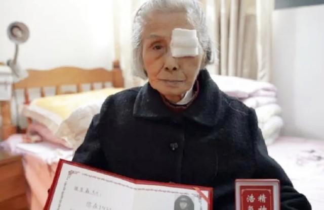 99岁老人苦等丈夫77年埋藏半生秘密背后藏了什么真相