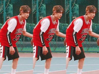 陪你到世界之巅季向空