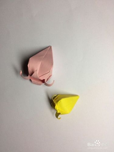 风铃花的折纸方法