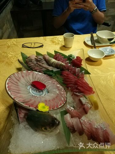 刺身拼盘(油甘,紫鲷,池鱼王)