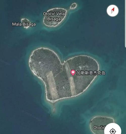 驱车朝波黑进发 途中路过了一个非常有爱的地方 ——克罗地亚心形岛