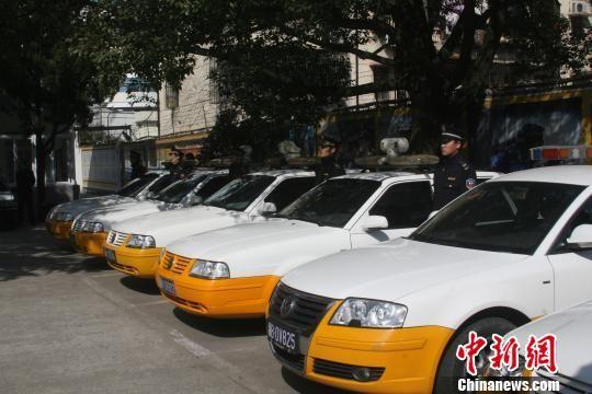 宁波市道路运输管理处(以下简称运管处)的30辆执法车辆均启用了gps